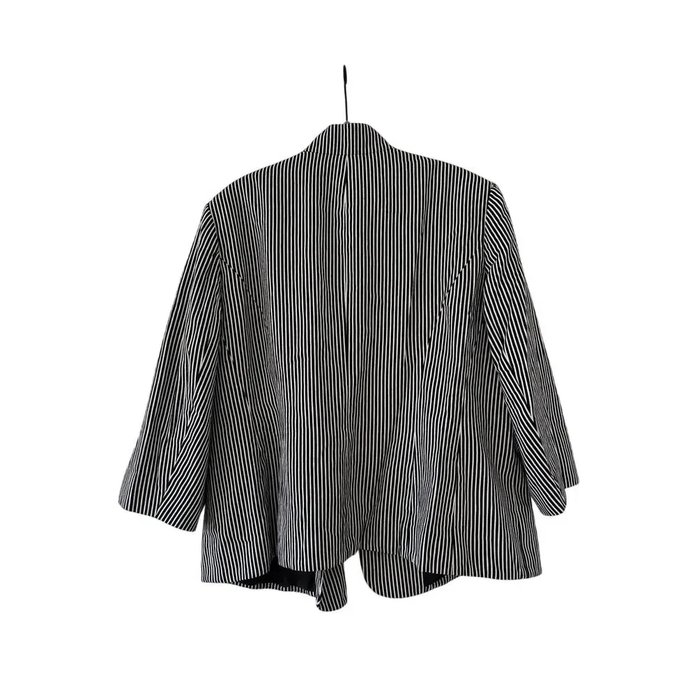 Chaps Womens 18W Black White Striped Cotton Blazer Jacket Plus Size Button - Picture 9 of 13
